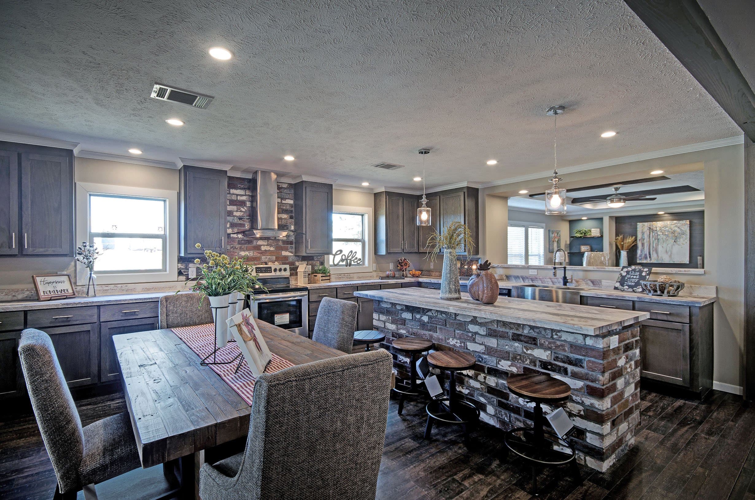 Helicon interior home features