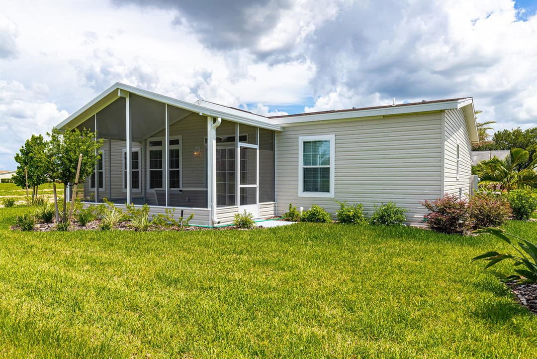 Silver springs 5351 exterior and elevation home features