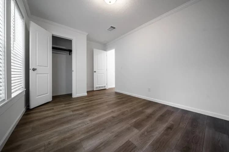 Sky harbor 2.0 bedroom home features