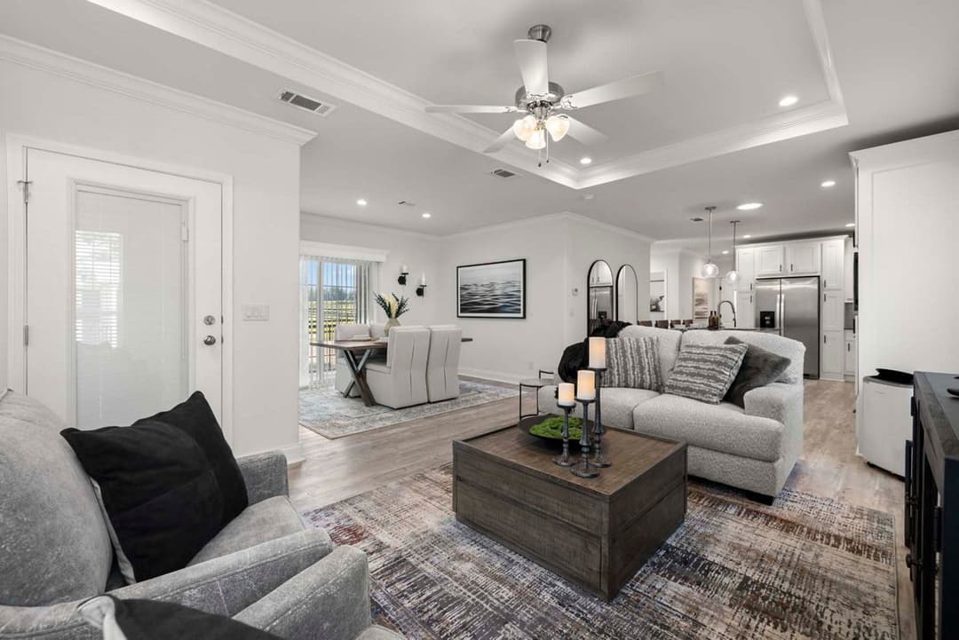 Silver springs 5046 interior home features