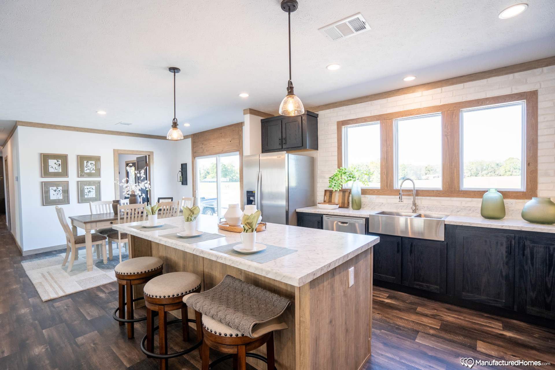 The delilah kitchen home features