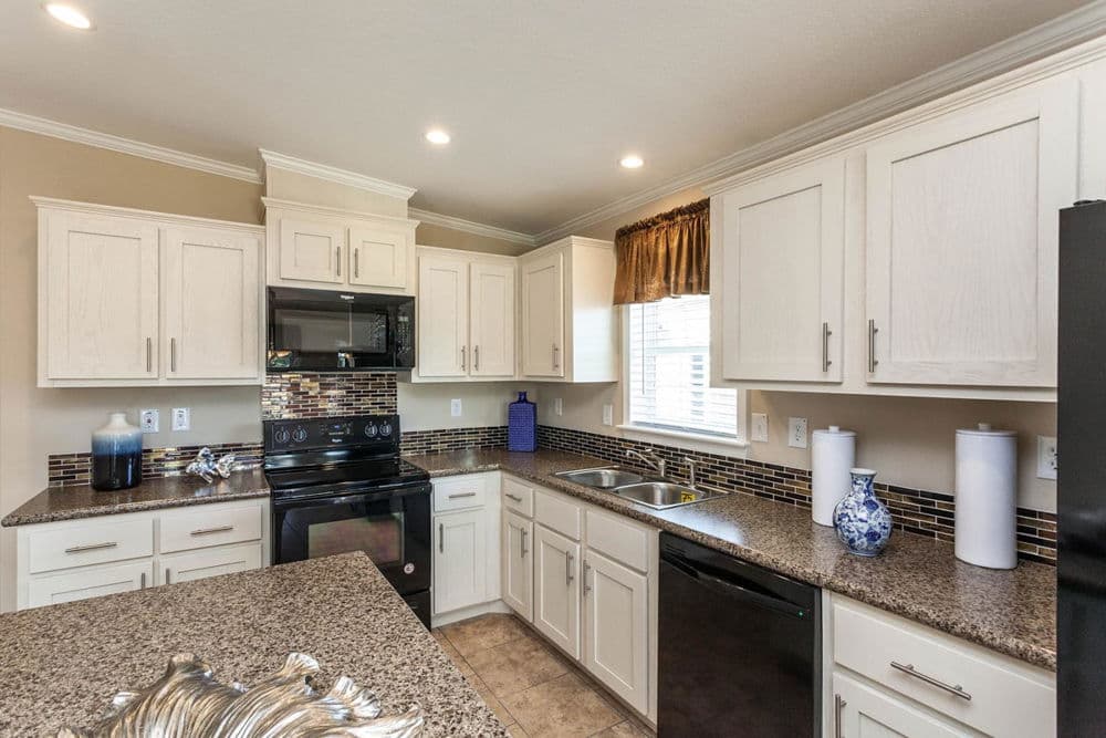 Mack kitchen home features