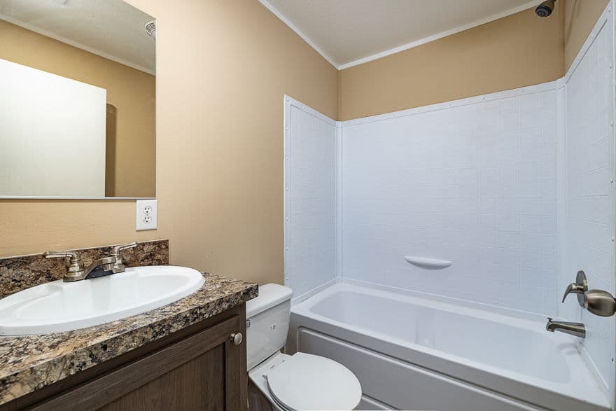 Miccosukee bathroom home features