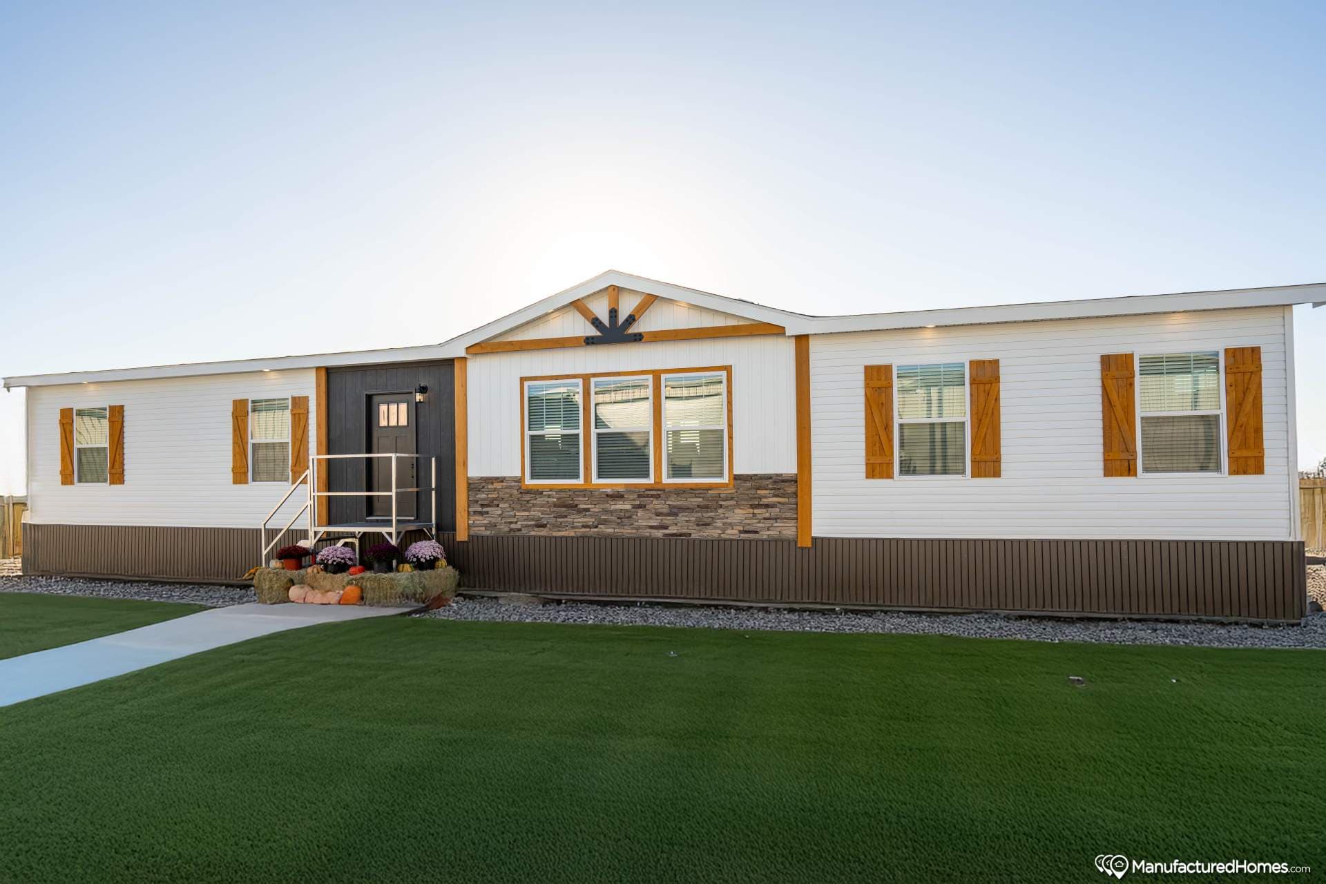 The patton creek exterior home features