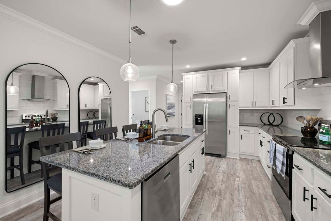 Silver springs 5046 interior home features