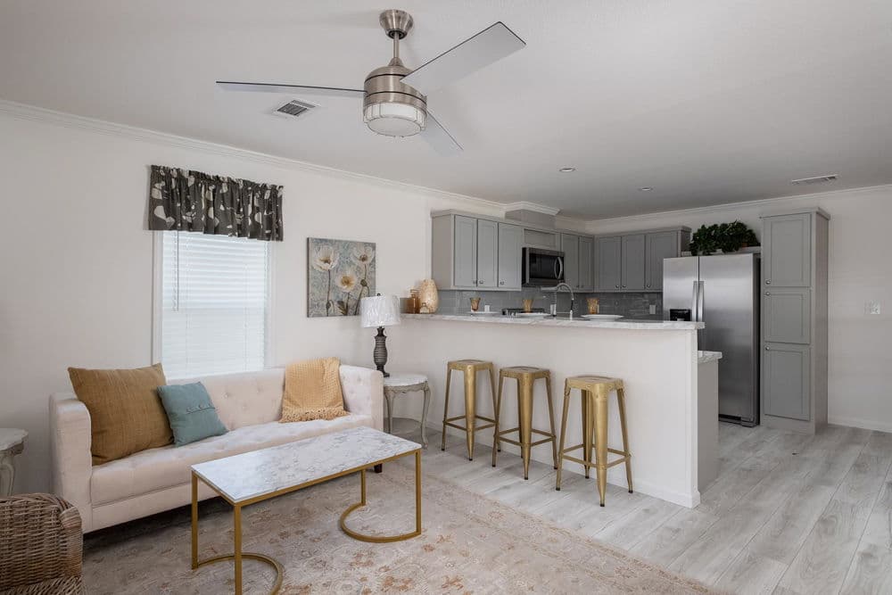 Everglade interior home features