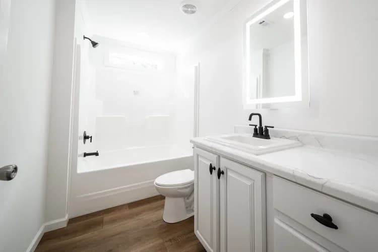 Sky harbor 2.0 bathroom home features