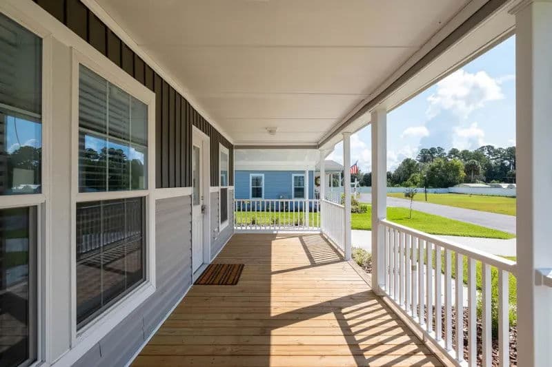 Rutherford exterior home features