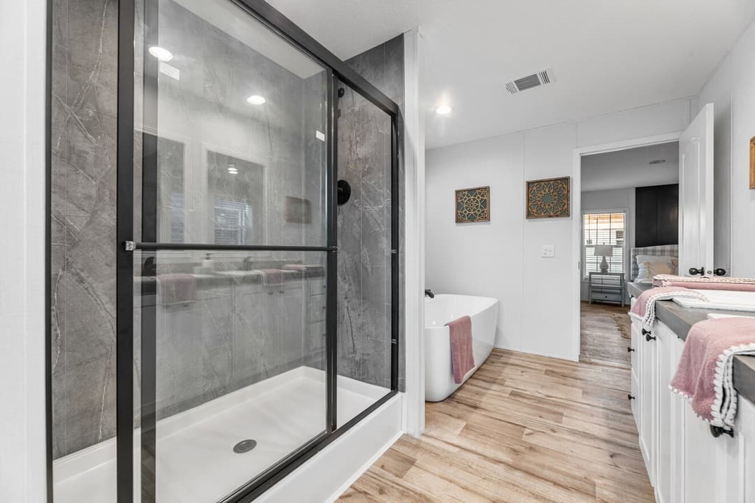 32644d bathroom home features