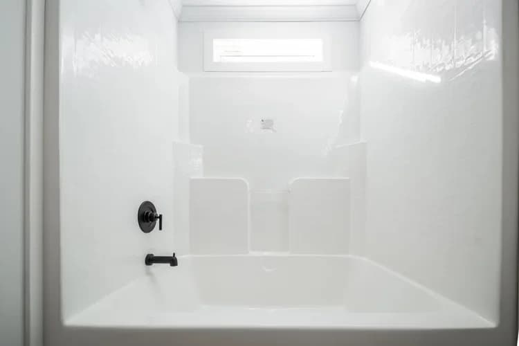 Sky harbor 2.0 bathroom home features