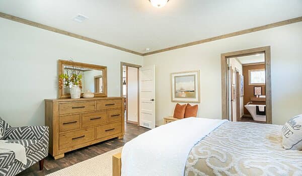 The roxy bedroom home features