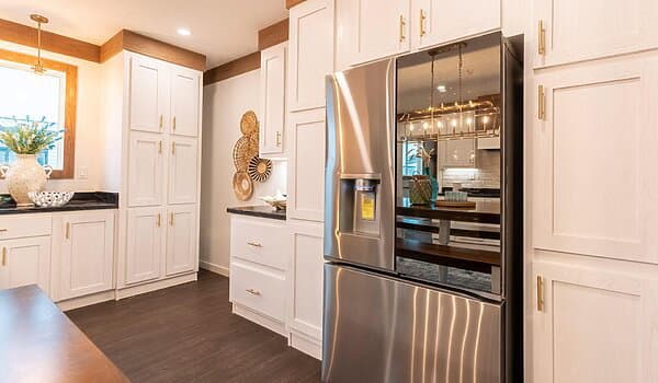 The twin creek kitchen home features