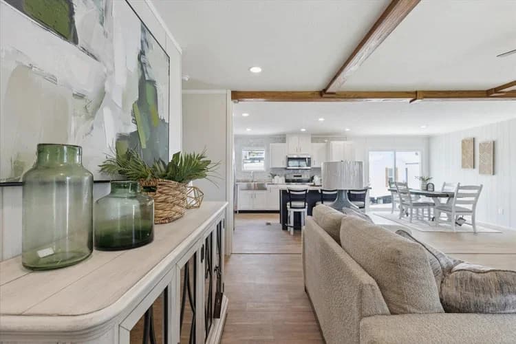 Fremont interior home features