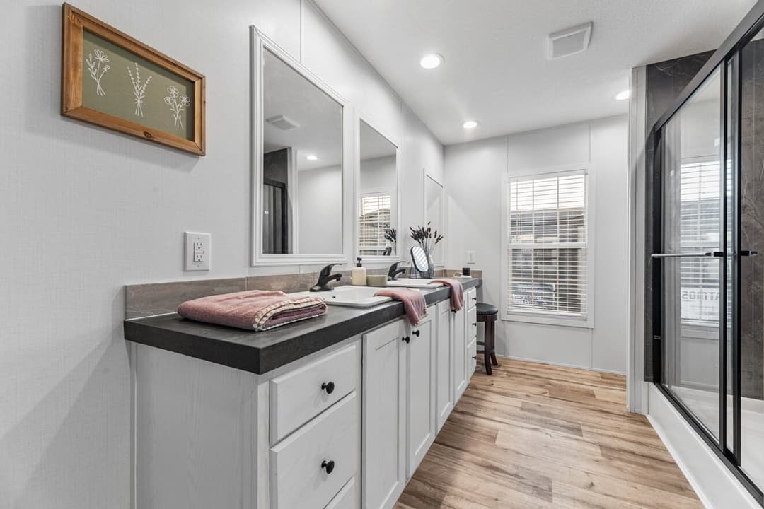 32644d bathroom home features