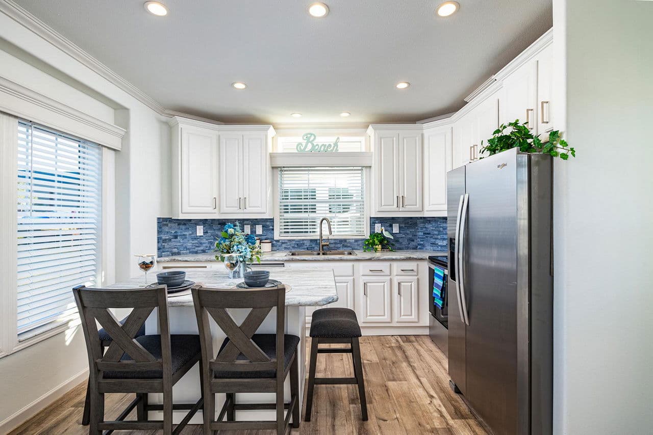 Palm bay 2641b kitchen home features