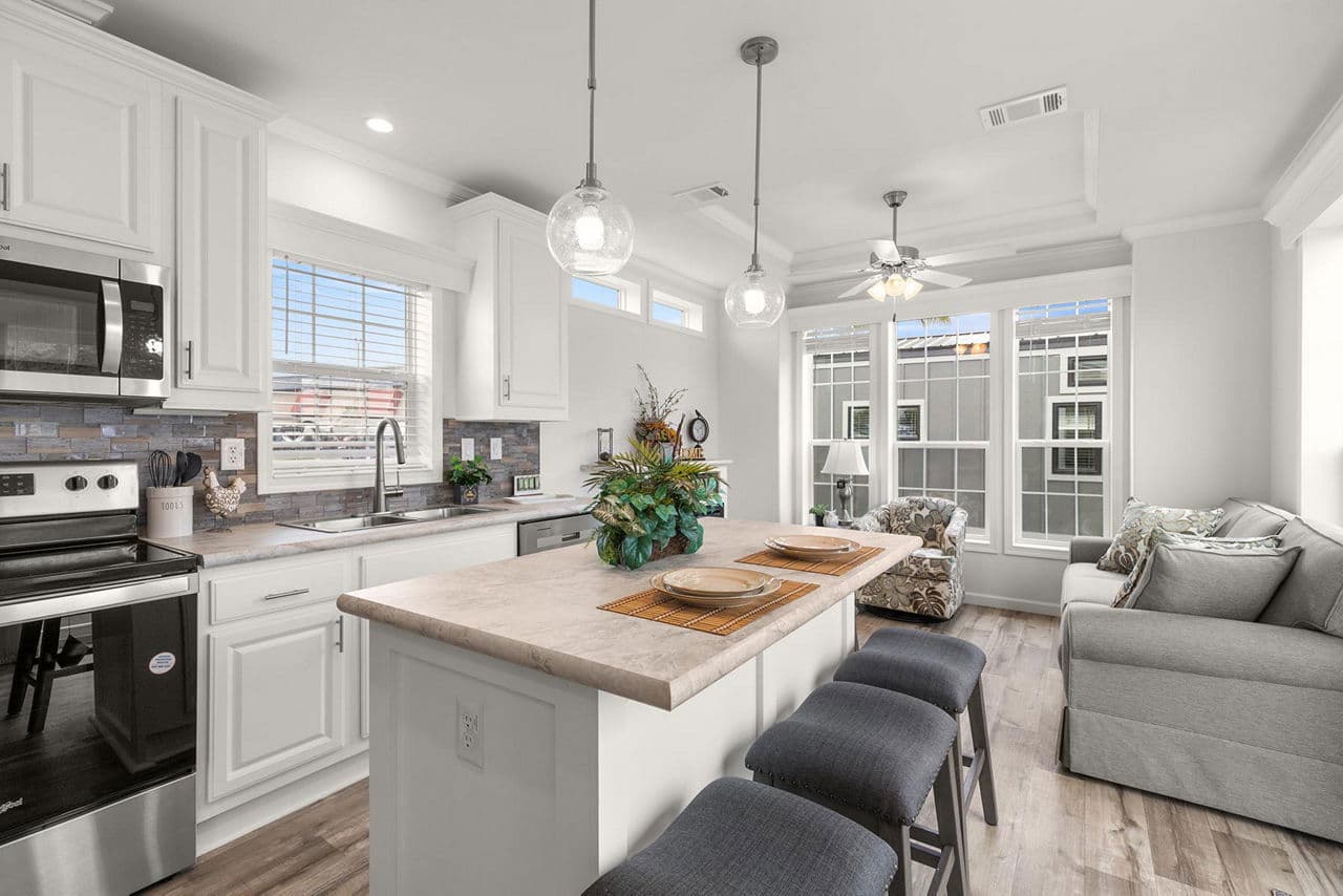 Palm bay 2622c kitchen home features