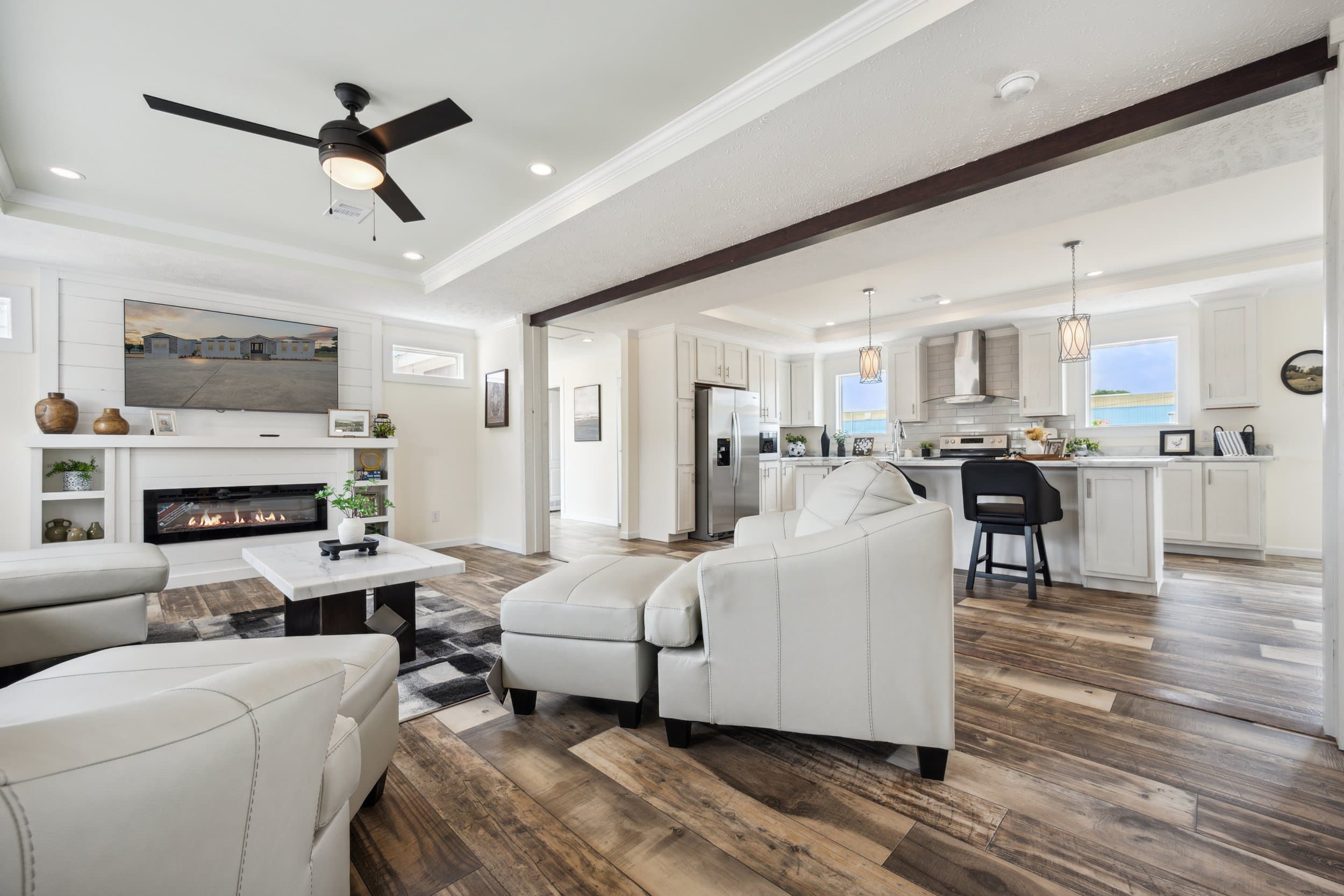 Nexus interior home features