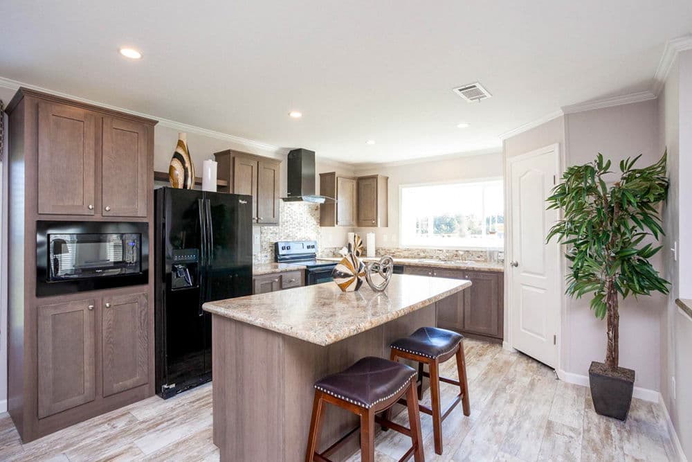 Natilus kitchen home features