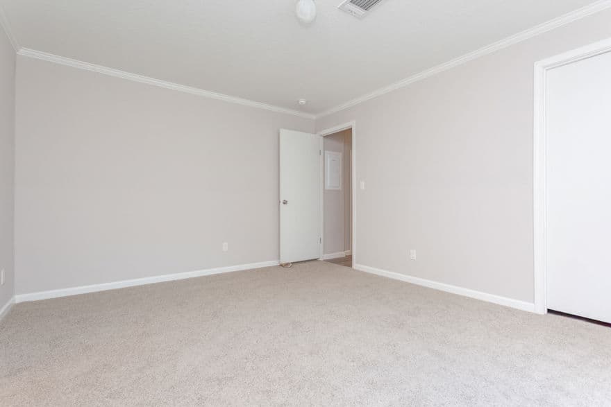 Bayport bedroom home features