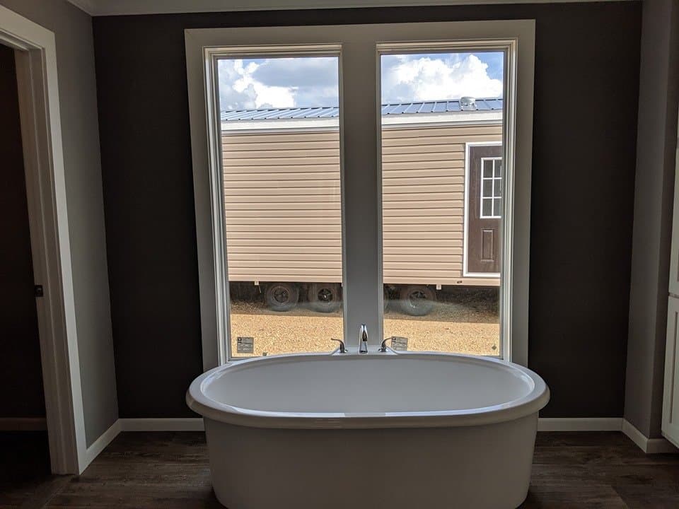 Addison bathroom home features