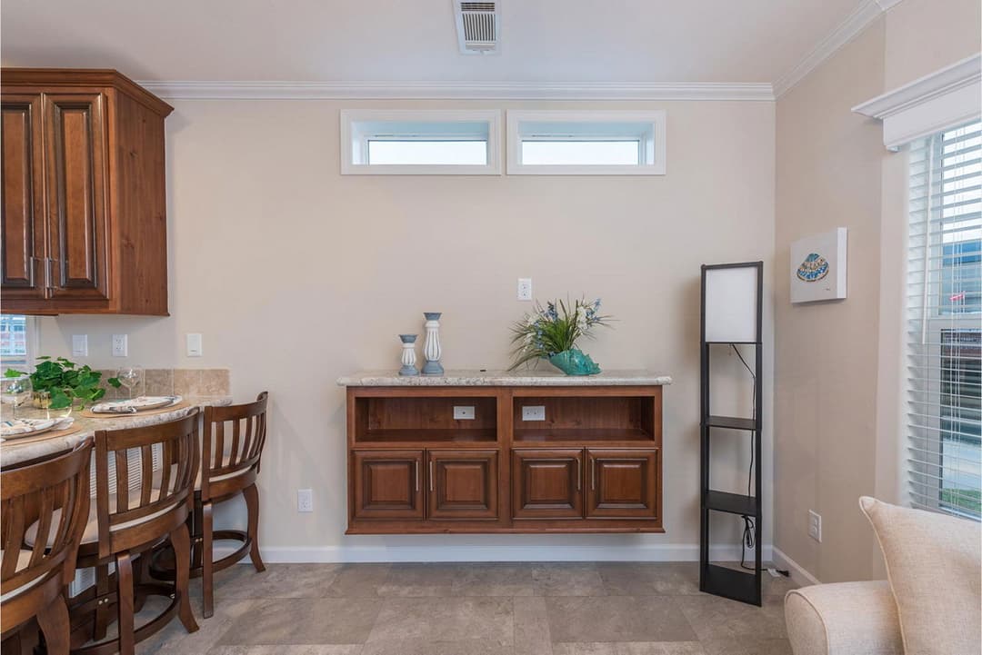 Palm bay 2621b interior home features