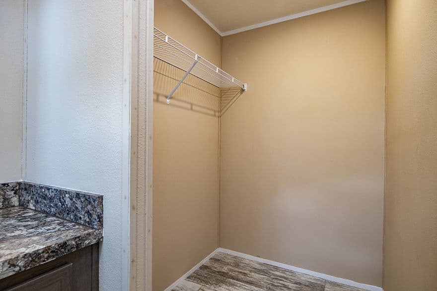 Miccosukee interior home features