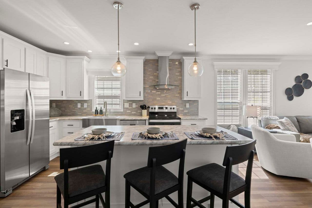 Silver springs 5320 kitchen home features