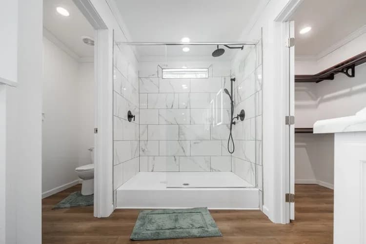 Sky harbor 2.0 bathroom home features