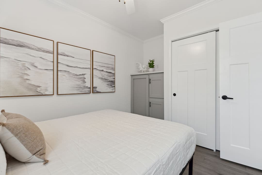 Calloway 239 bedroom home features