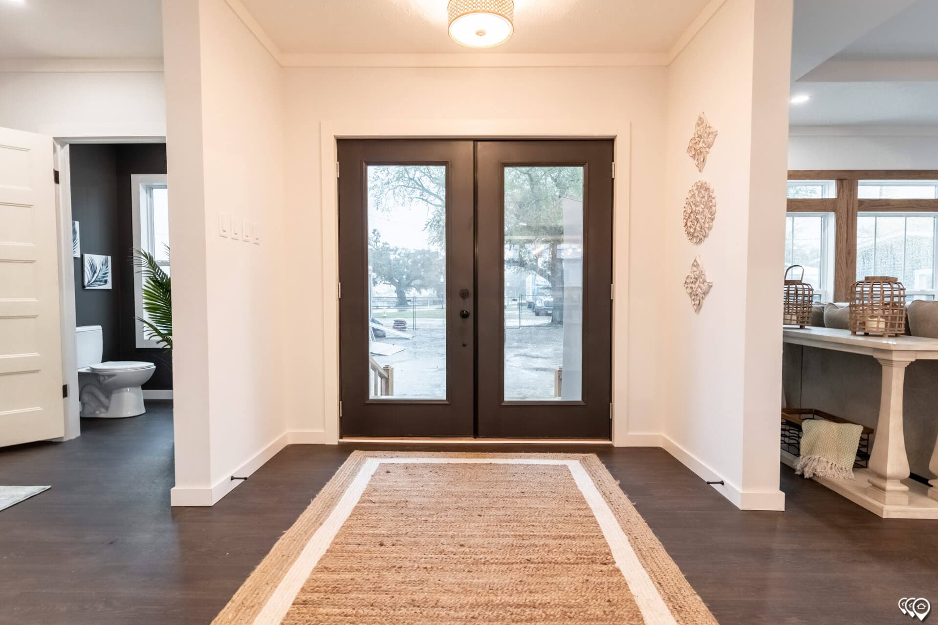 The twin creek interior home features