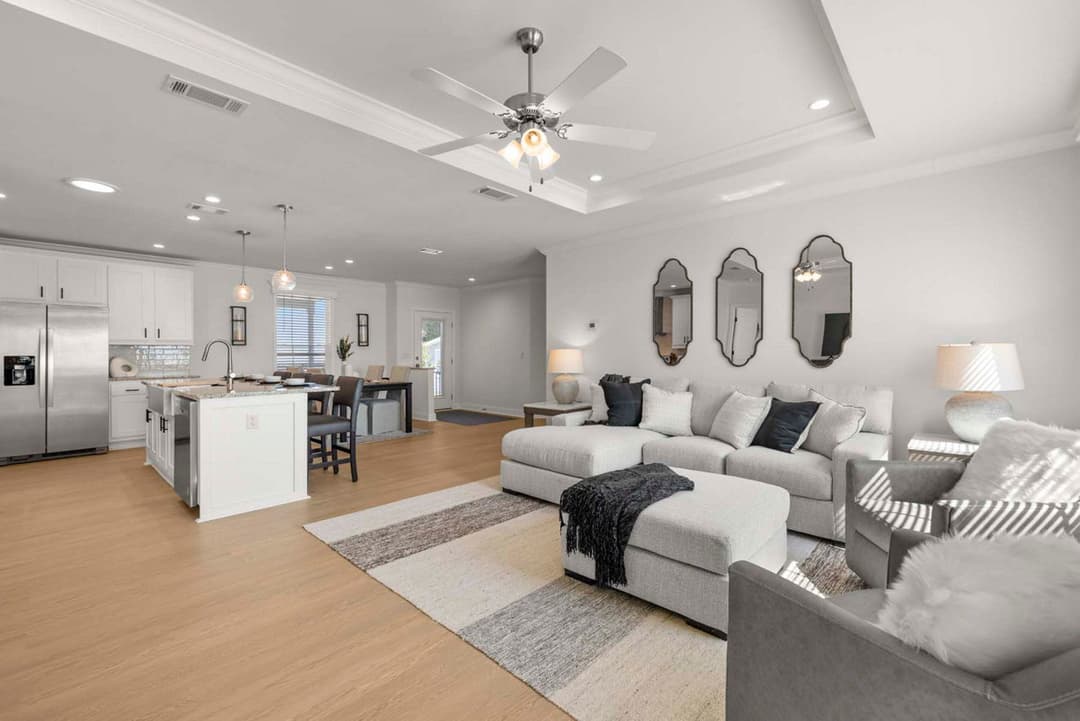 Silver springs 5355 interior home features