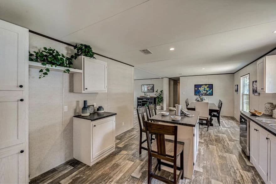 Raiford interior home features