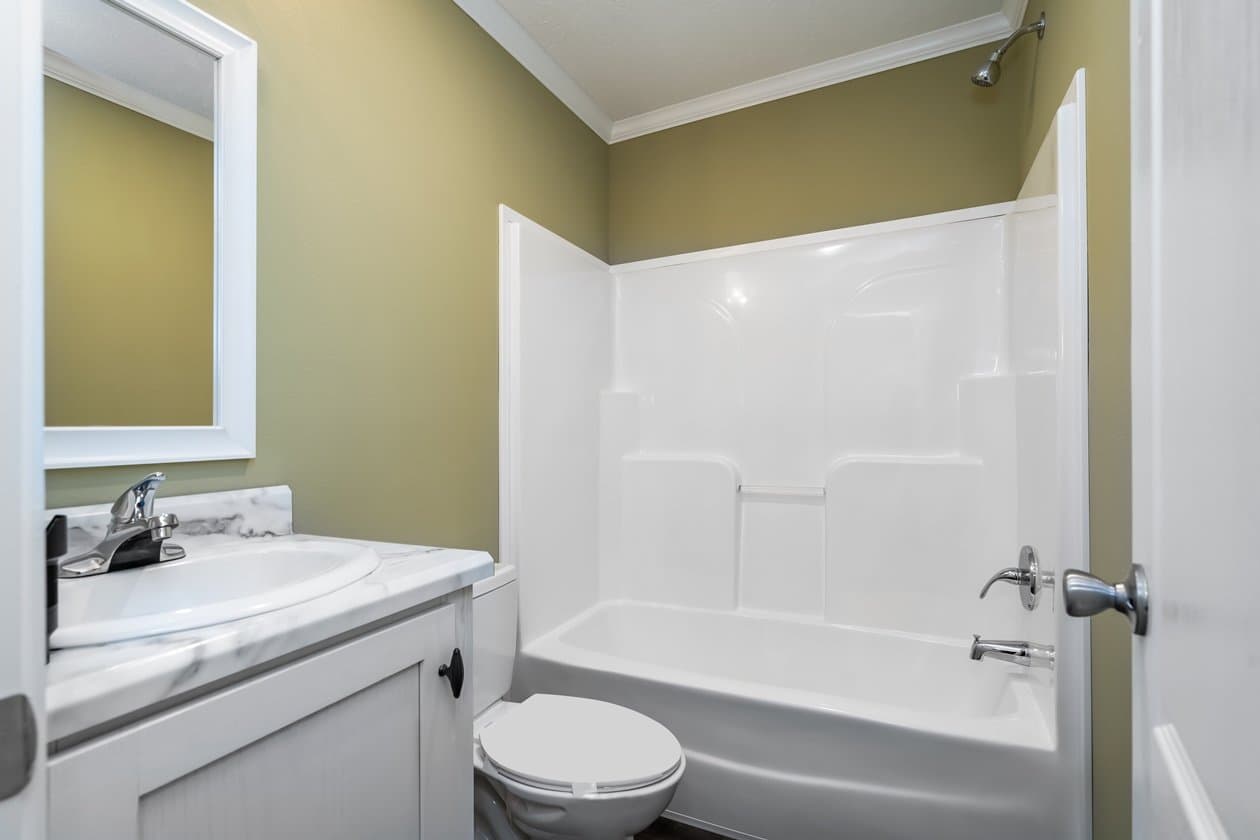 Sipsey bathroom home features