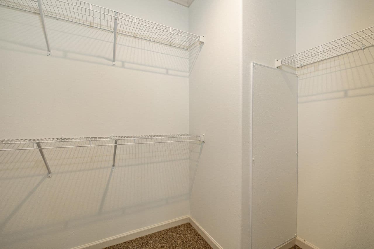 Silver springs 5360 interior home features