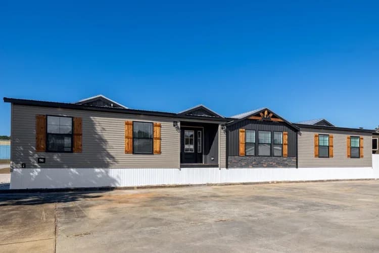 Wilson bend hero, elevation, and exterior home features