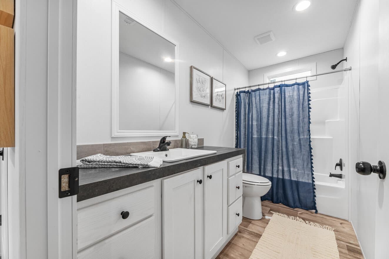 32644d bathroom home features