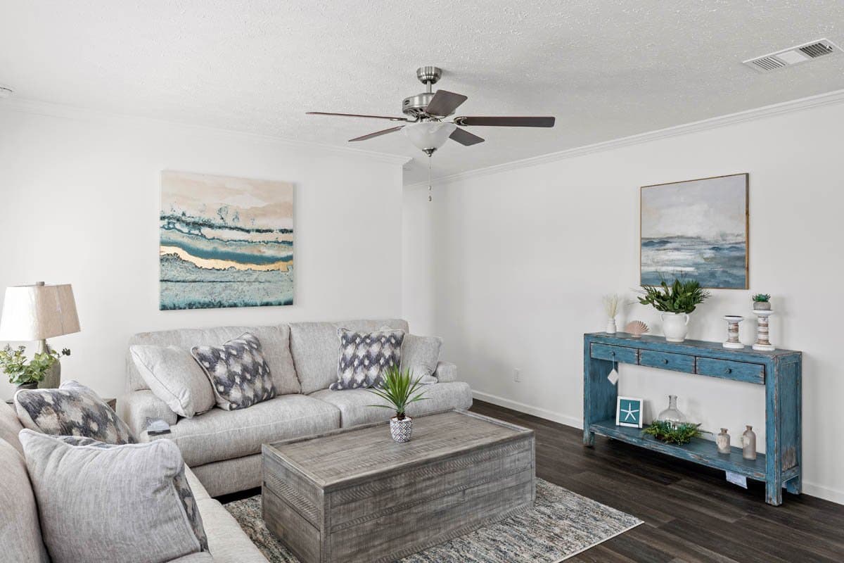 Seascape interior home features