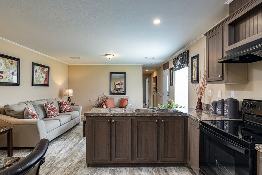 Miccosukee kitchen home features