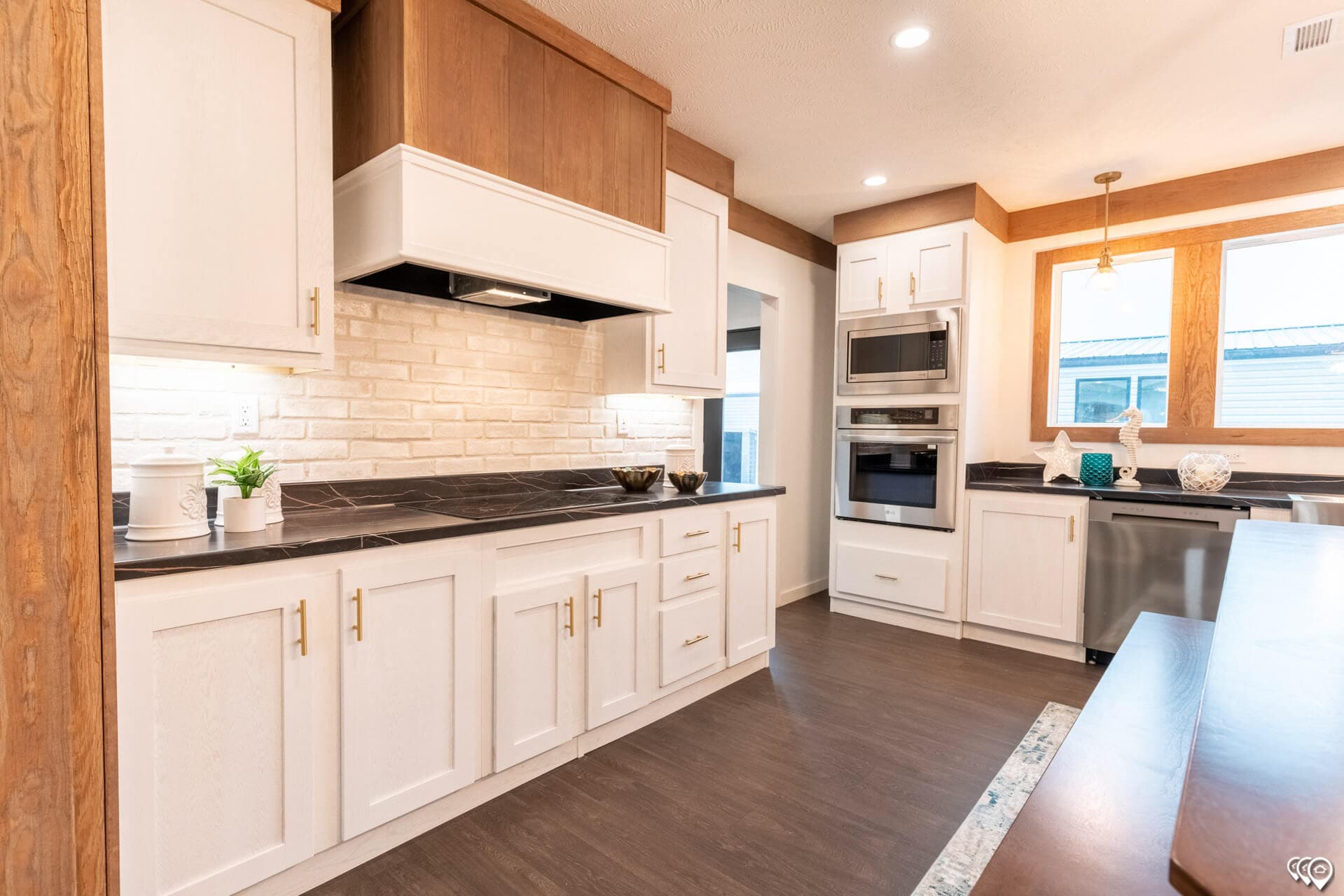 The twin creek kitchen home features