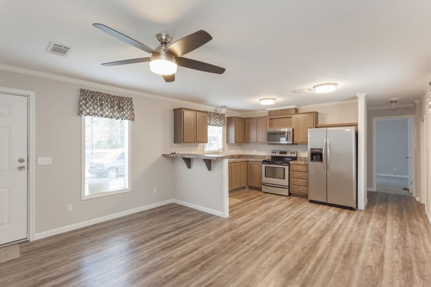 Bayport kitchen home features