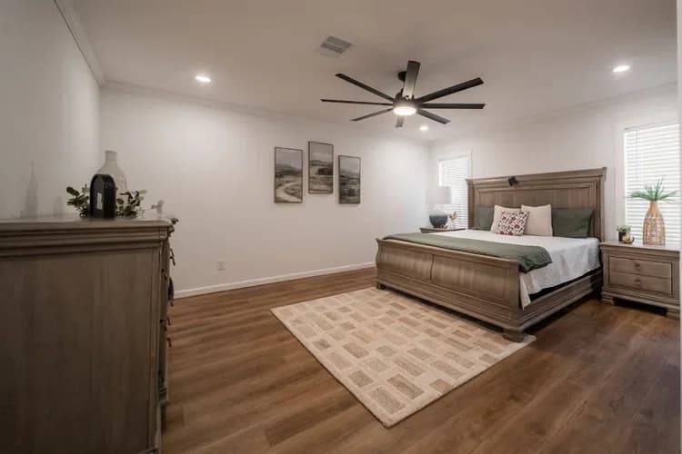 Sky harbor 2.0 bedroom home features