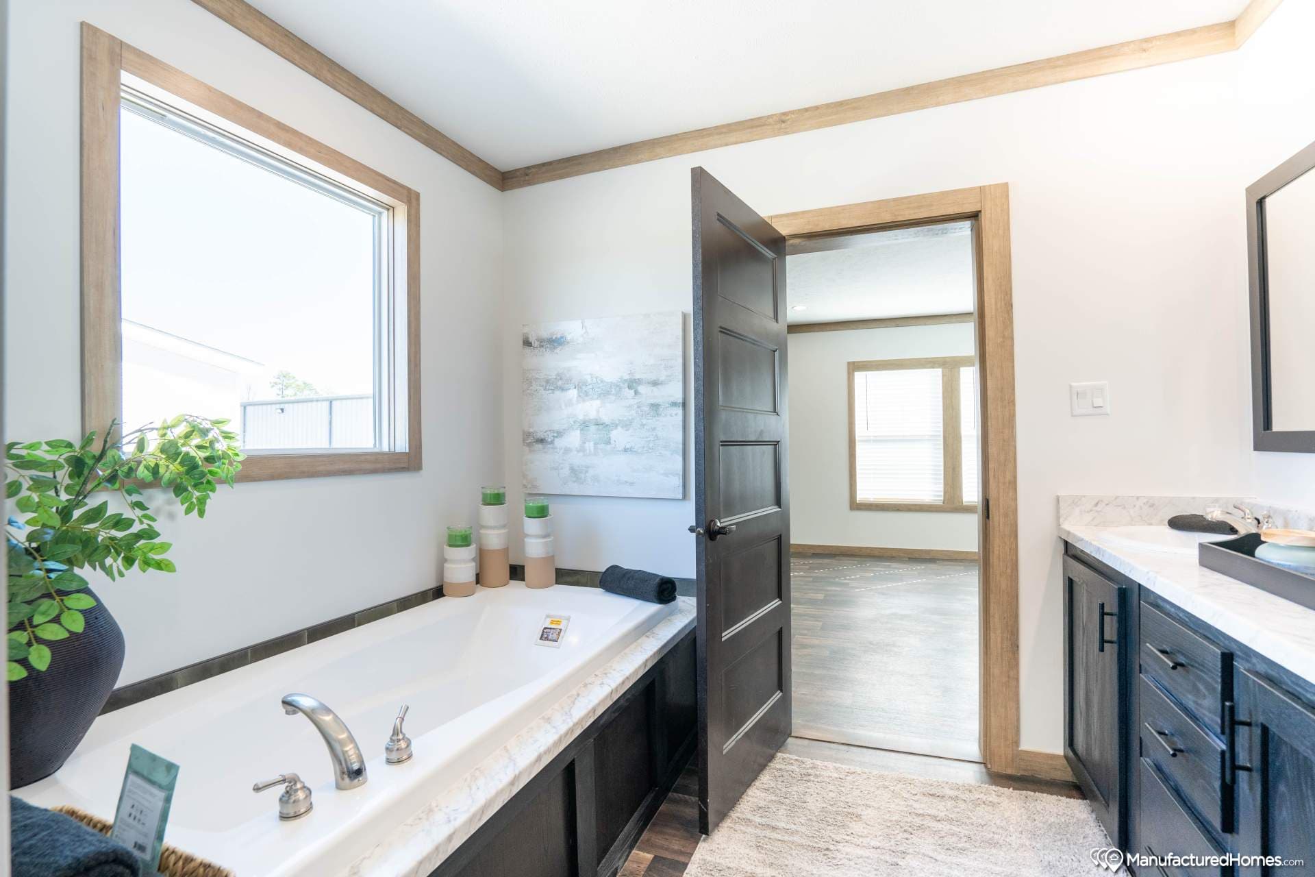 The delilah bathroom home features